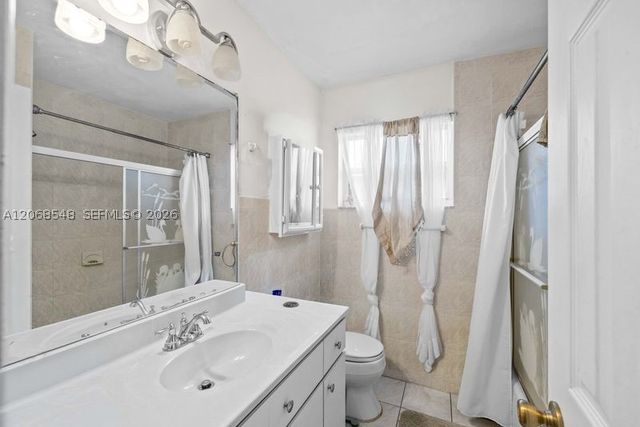2160 NW 91st Ter, Pembroke Pines, FL 33024
