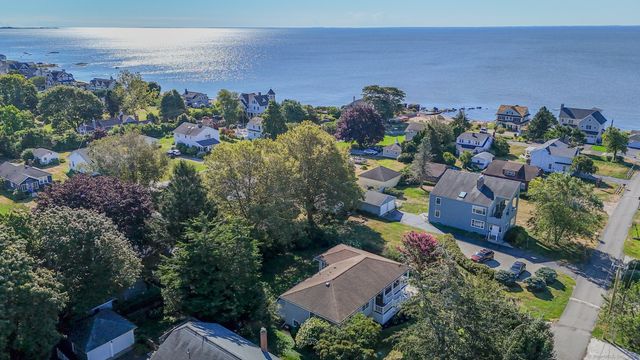 15 Highland Terrace, Madison, CT 06443