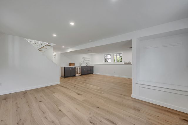 15 Highland Terrace, Madison, CT 06443
