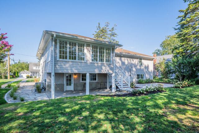 15 Highland Terrace, Madison, CT 06443