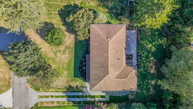 15 Highland Terrace, Madison, CT 06443