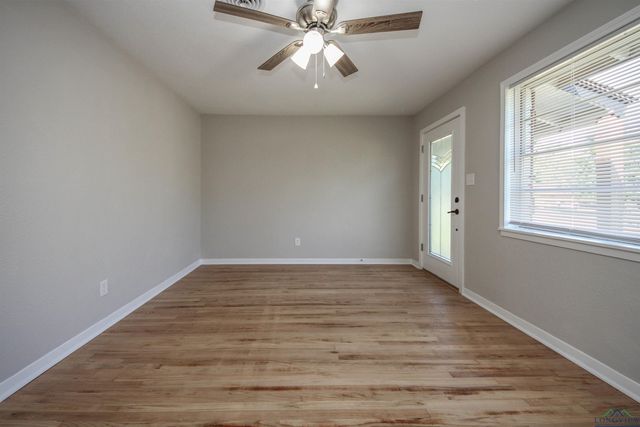 1217 FOX LANE, Longview, TX 75601