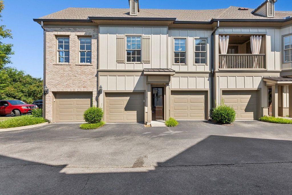 125 Grant Park Dr, Franklin, TN 37067