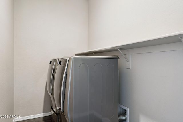 7707 S 43RD Place, Phoenix, AZ 85042