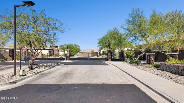 7707 S 43RD Place, Phoenix, AZ 85042