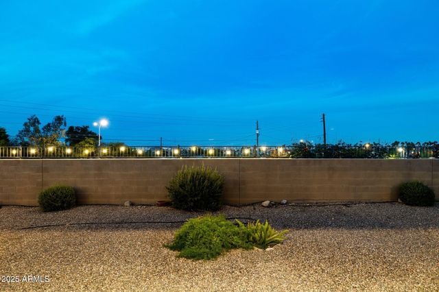 7707 S 43RD Place, Phoenix, AZ 85042