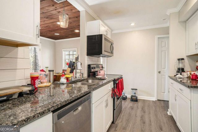 4435 Mcbrayer Road, Flowery Branch, GA 30542