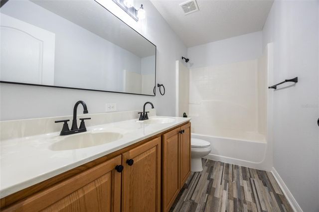 14384 NW 160 LANE, Alachua, FL 32615