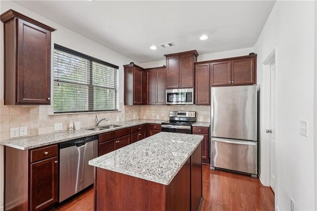 5710 Vinyard Lane, Cumming, GA 30041