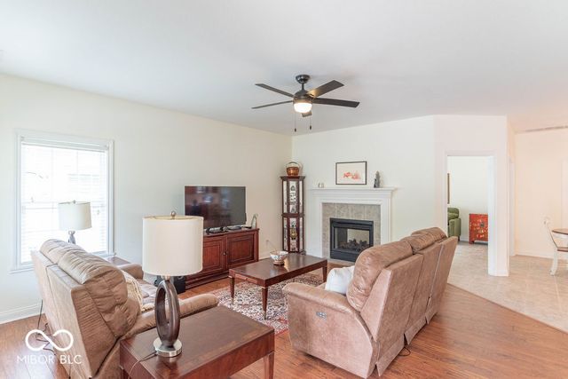 3382 E Nottinghill Drive, Plainfield, IN 46168