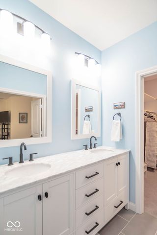 3382 E Nottinghill Drive, Plainfield, IN 46168