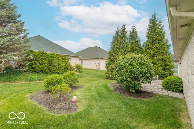 3382 E Nottinghill Drive, Plainfield, IN 46168