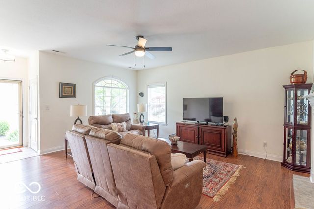 3382 E Nottinghill Drive, Plainfield, IN 46168