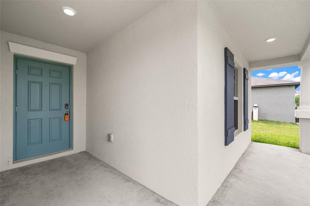 16612 CARLTON POND STREET, Wimauma, FL 33598
