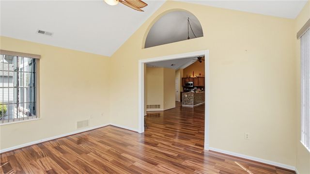 7026 Creekside Circle, Enon Vlg, OH 45324