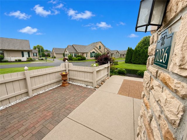 7026 Creekside Circle, Enon Vlg, OH 45324