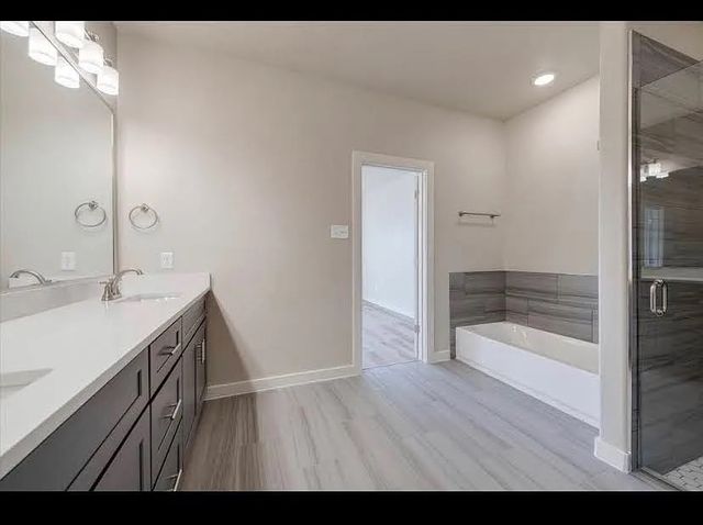 102 Hackberry Lane, Roanoke, TX 76262