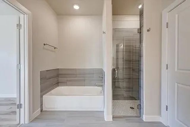 102 Hackberry Lane, Roanoke, TX 76262