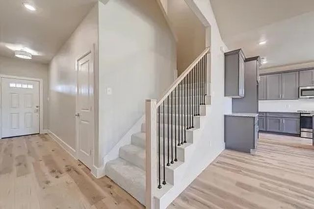 102 Hackberry Lane, Roanoke, TX 76262