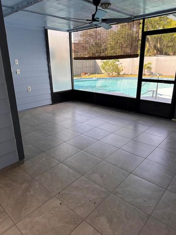 7605 Fort Walton Avenue, Fort Pierce, FL 34951