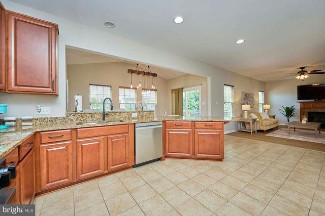 245 MACKENZIE LN, Stephenson, VA 22656