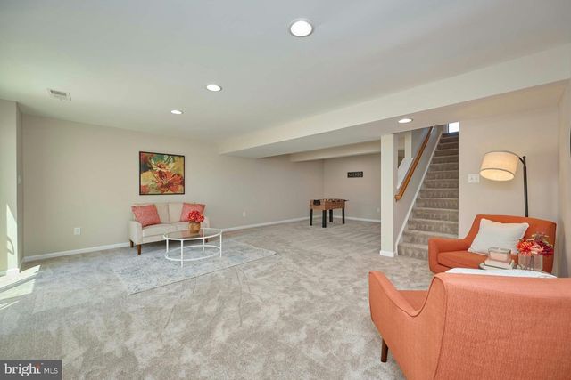 245 MACKENZIE LN, Stephenson, VA 22656