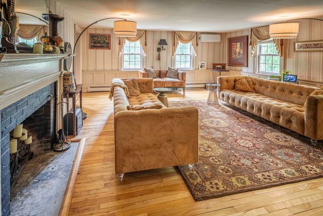 115 Cocheco Street, Dover, NH 03820