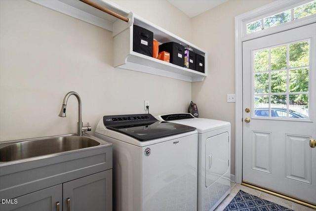 7253 Manor Oaks Drive, Raleigh, NC 27615