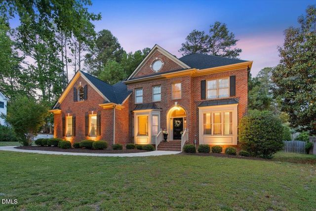 7253 Manor Oaks Drive, Raleigh, NC 27615
