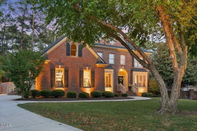 7253 Manor Oaks Drive, Raleigh, NC 27615