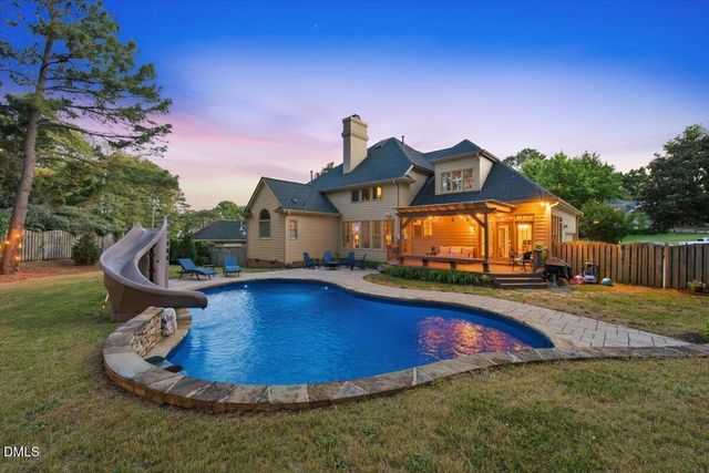 7253 Manor Oaks Drive, Raleigh, NC 27615