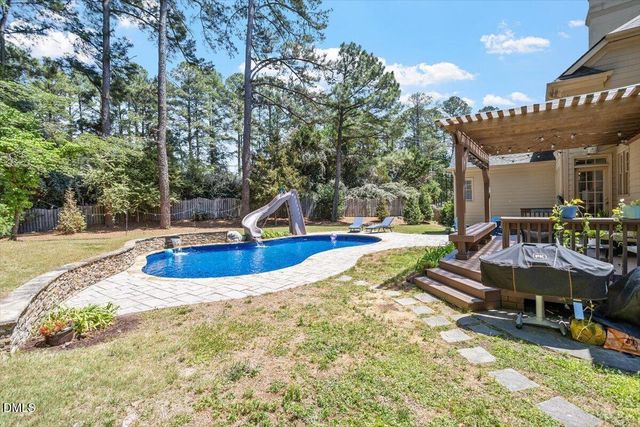 7253 Manor Oaks Drive, Raleigh, NC 27615