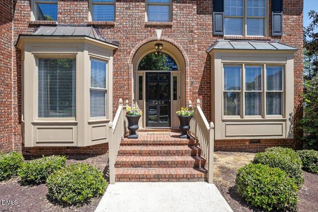 7253 Manor Oaks Drive, Raleigh, NC 27615