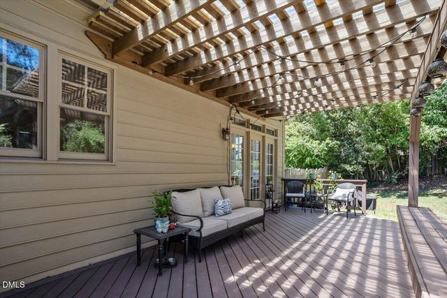 7253 Manor Oaks Drive, Raleigh, NC 27615