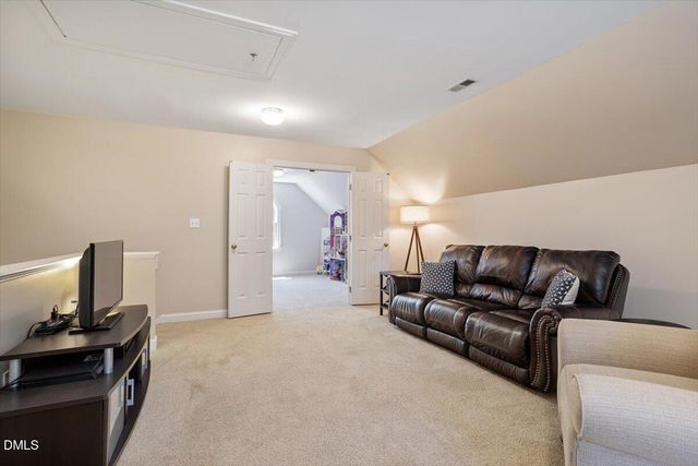 7253 Manor Oaks Drive, Raleigh, NC 27615