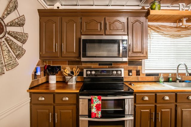 528 Magnolia Lane, Chatsworth, GA 30705