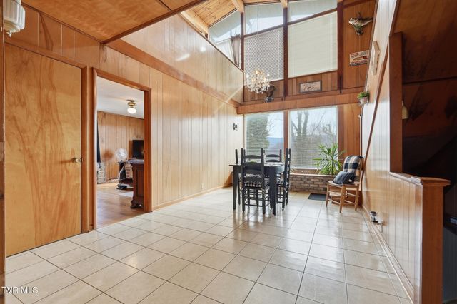 23077 Ahoy Lane, Abingdon, VA 24211