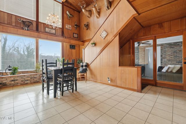 23077 Ahoy Lane, Abingdon, VA 24211