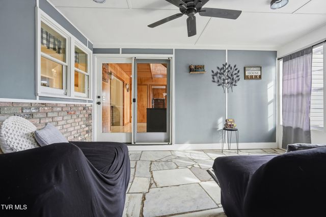 23077 Ahoy Lane, Abingdon, VA 24211