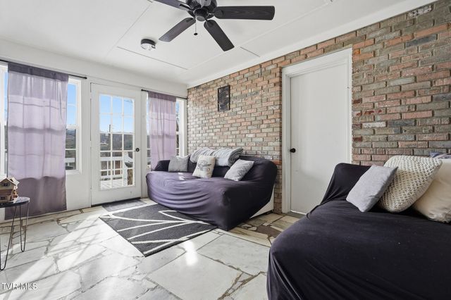 23077 Ahoy Lane, Abingdon, VA 24211