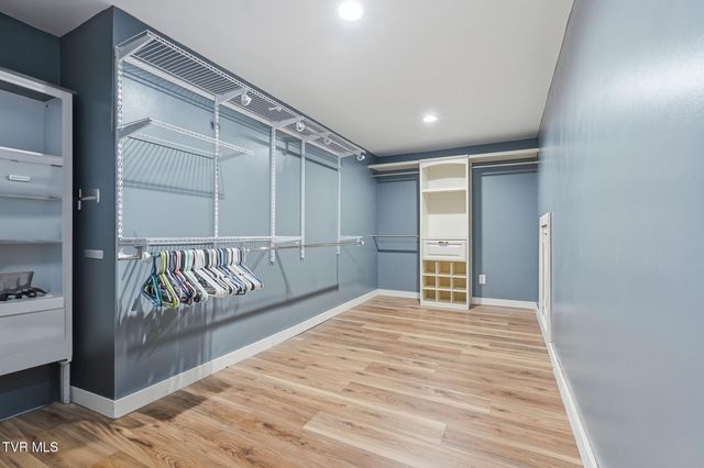 23077 Ahoy Lane, Abingdon, VA 24211