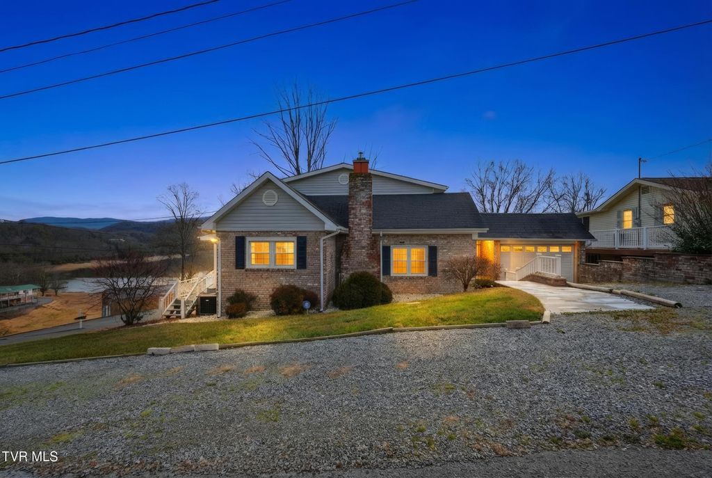 23077 Ahoy Lane, Abingdon, VA 24211