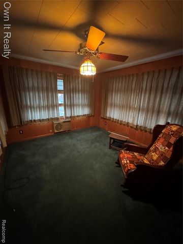 14805 Arlington Avenue, Allen Park, MI 48101