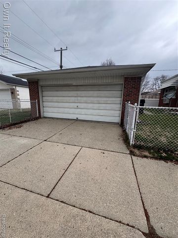 14805 Arlington Avenue, Allen Park, MI 48101