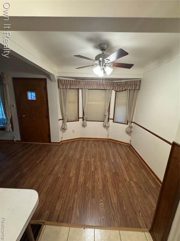 14805 Arlington Avenue, Allen Park, MI 48101