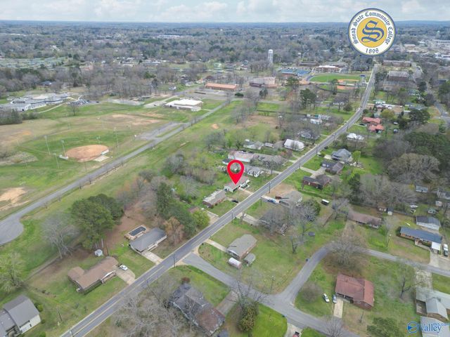 617 College Avenue, Boaz, AL 35957