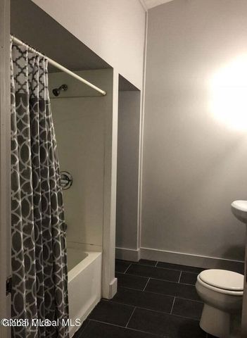 53 3rd Street 1E, Troy, NY 12180