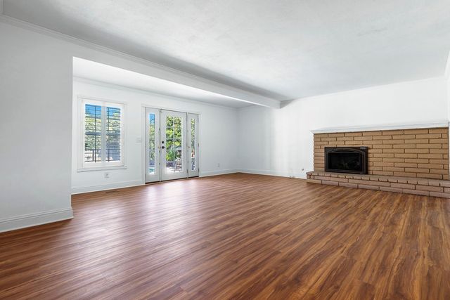 548 E Fremont Avenue, Fresno, CA 93710