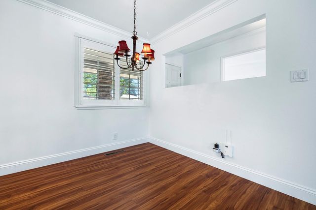 548 E Fremont Avenue, Fresno, CA 93710
