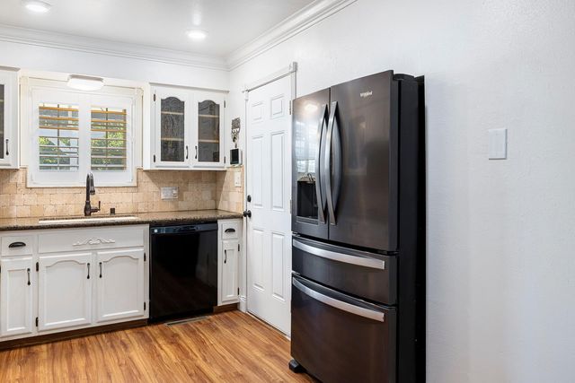 548 E Fremont Avenue, Fresno, CA 93710
